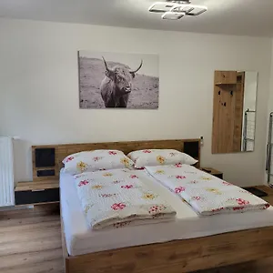 Brunnmeisterhof Apartment